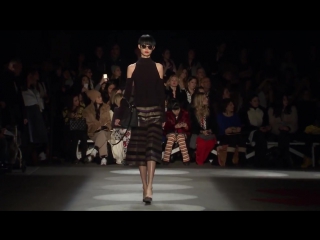 Christian Siriano SpringSummer 2019 Collection – New York Fashion Week Christian Siriano SpringSummer 2019 Collection – New York Fashion Week