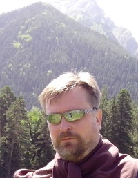 Илья Глухов