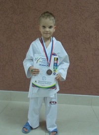 Александр Кононов