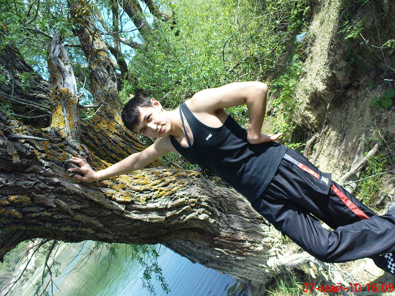 Парк аттракционов солнечный остров, анапа. Игуана парк анапа. Анапа аттракционы. Карусель джокер анапа. Джокер анапа.