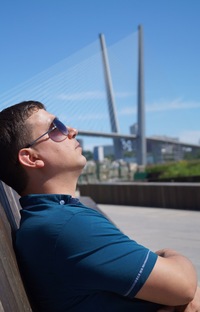 Юрий Лобанов