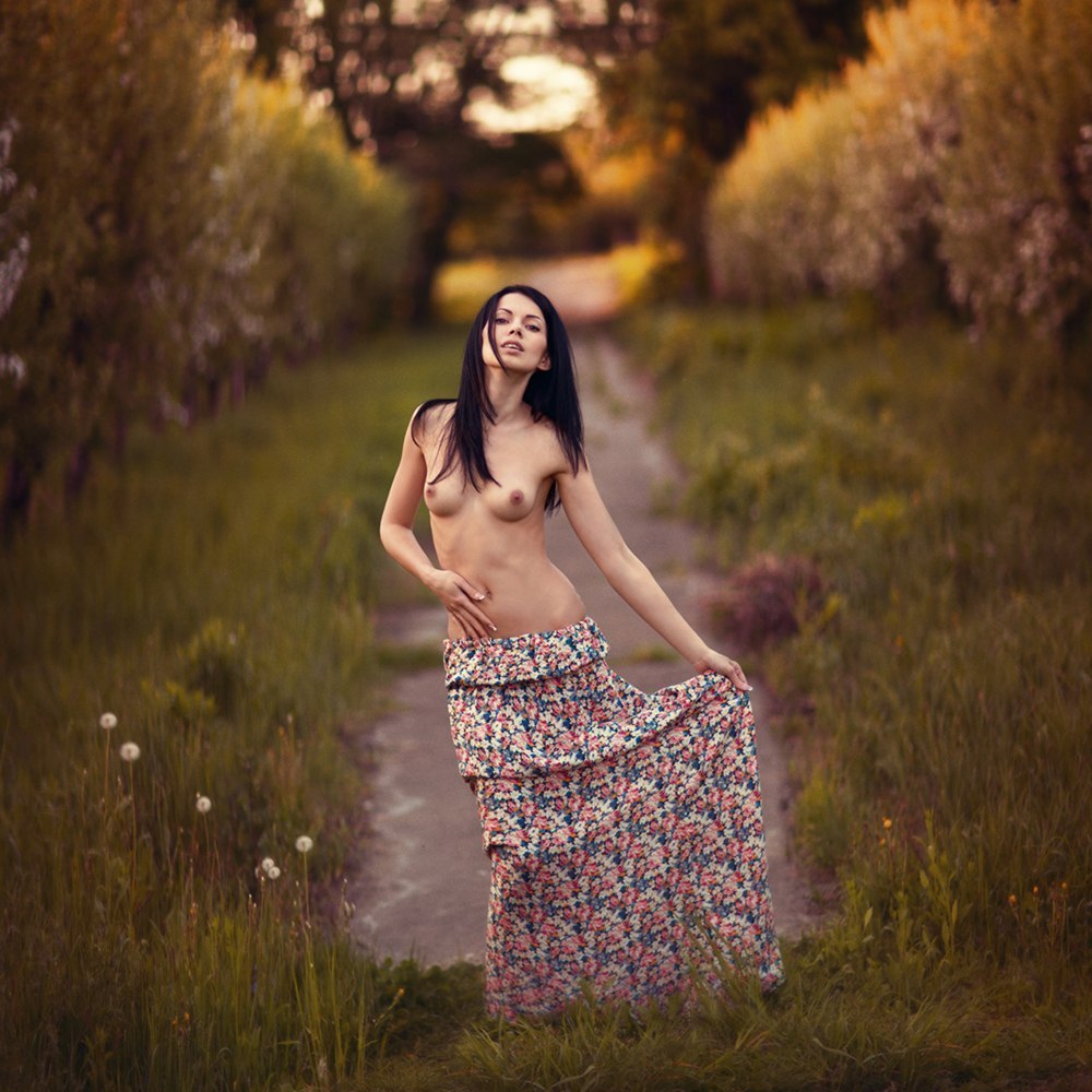 Real oriental chick is giving blowjob