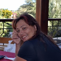 Людмила Петрова