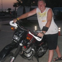 Толя Волков