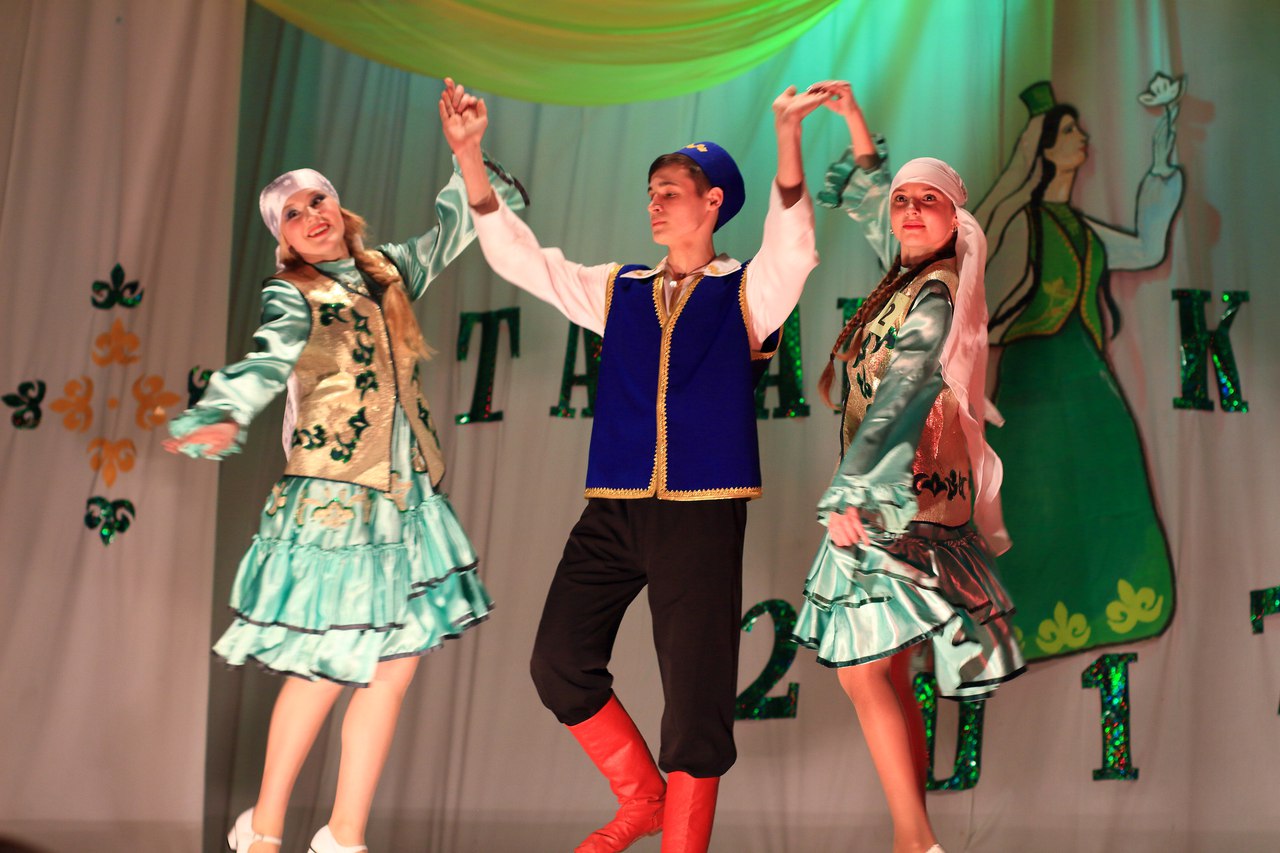 Татарский детский сад. Кубики татарские имена. Айсулу мирхафизхан. Выбираю татар. Выбираю татар.