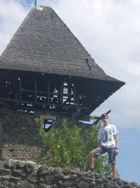 Миша Андреев