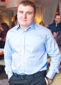 Александр Алексеенко