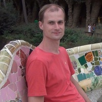 Олег Новиков