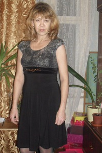 Лена Савинова