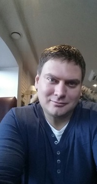 Александр Устинов