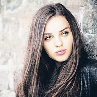 Анюся Миронова