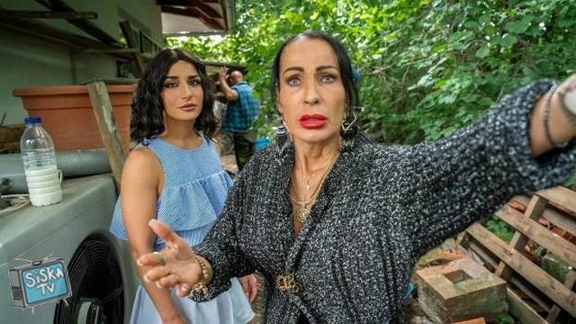  Sexame Street's Follow That Bird