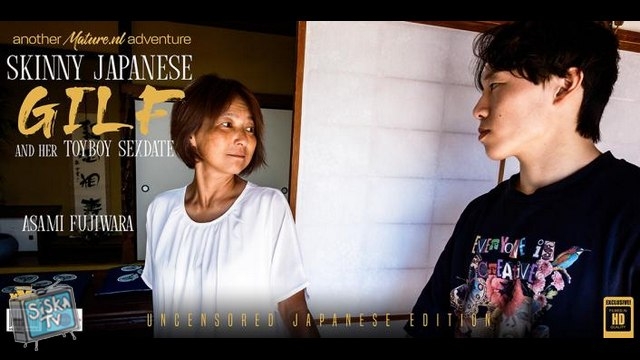  Toyboy has a hardcore sex affair with skinny Japanese nympho GILF Asami Fujiwara