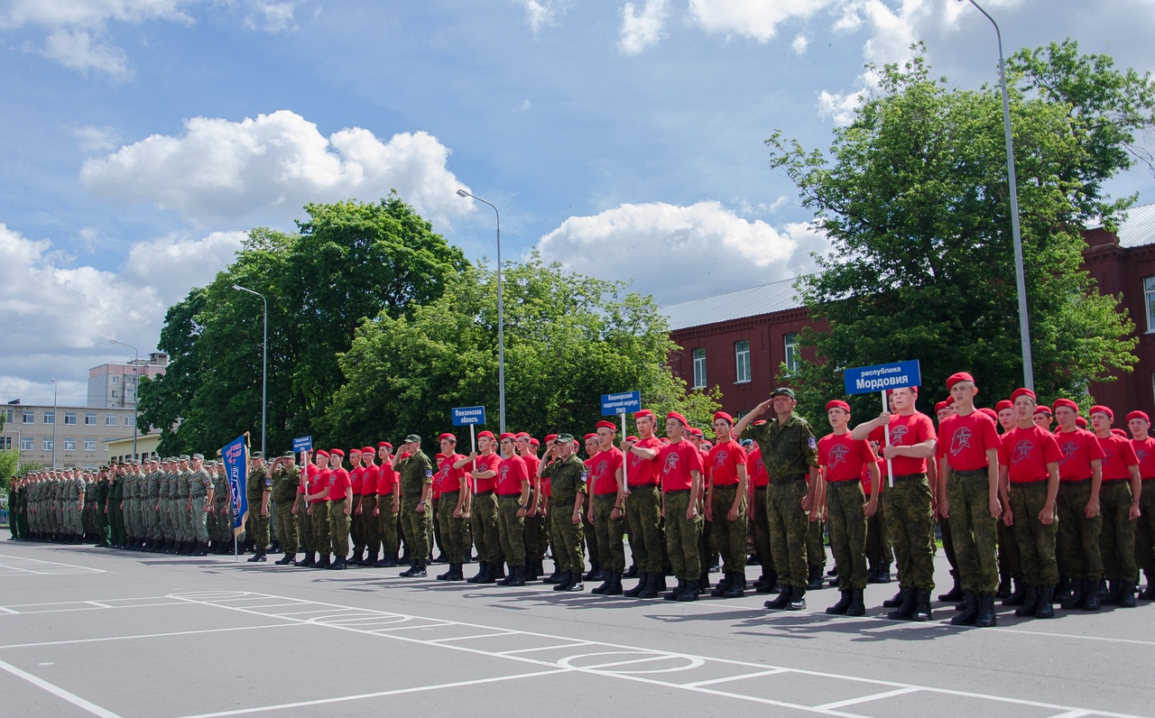 Досааф гвардеец. Гвардеец под дождём. Гвардеец пенза 2019. Гвардеец 2 слушать. Гвардеец 2 слушать.