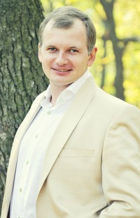 Сергей Ребров