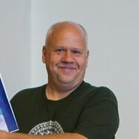 Николай Попов