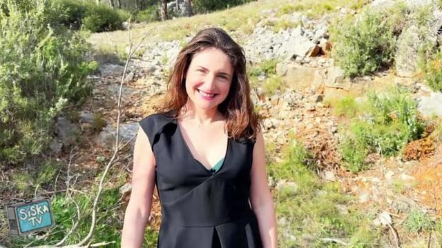  Lila, 35 years old, writing teacher in Arcachon!