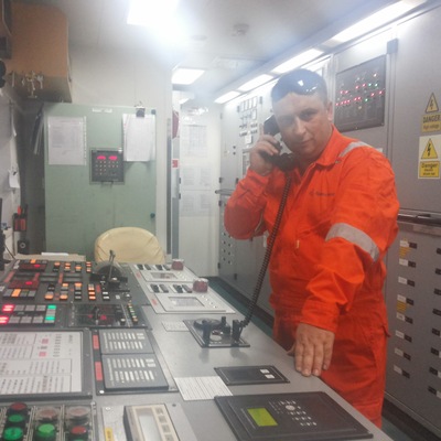 Вакансия донкермана на танкерах. Закупки нефти китаем 2022. Манифольд на танкере. Донкерман. Китай газ нефть.