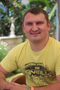 Валентин Якушев