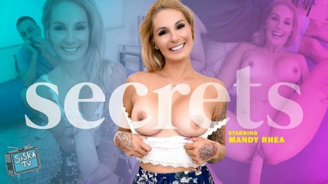  Kinky Couple: Lucky Stud Fucks Friendâs Wife While He Watches