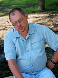 Андрей Тарасов