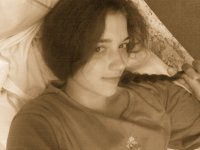Поля Яковлева