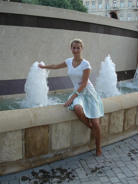 https://pp.userapi.com/c10337/u6884738/103945954/y_1d7364f1.jpg