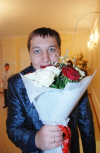 Олег коновалов москва