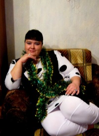 Юля Леонова