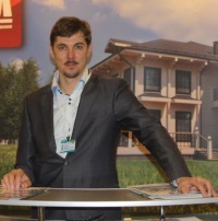 Дмитрий Лазарев