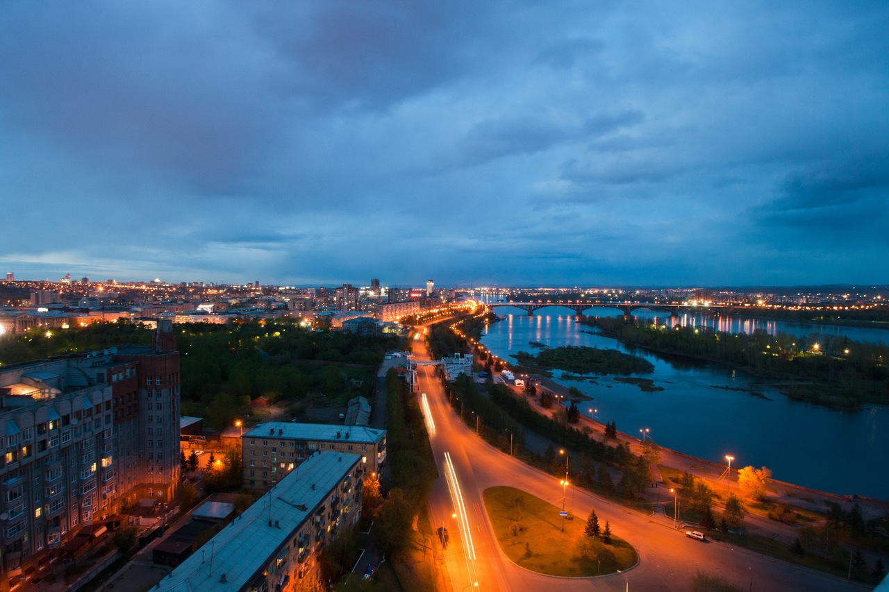 В городе красноярске на неделю. Город Красноярск. Красноярск фото. Современный Красноярск. Красивые места в Красноярске.