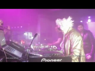 DJ Mamy Rock: Бабушка-диджей