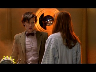 Доктор Кто /Doctor Who /s05e01++ /DVDRip /Тем временем в ТАРДИС