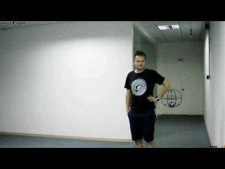 ЛЕТАЮЩИЙ ШАР HAPPY COW UFO С КАМЕРОЙ i-prize.ru