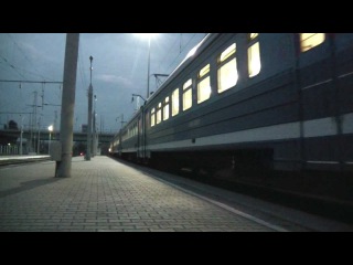 Электропоезд ЭД9М-0200 (ТЧ-4 Ростов-Главный С-КАВ), LIB1995