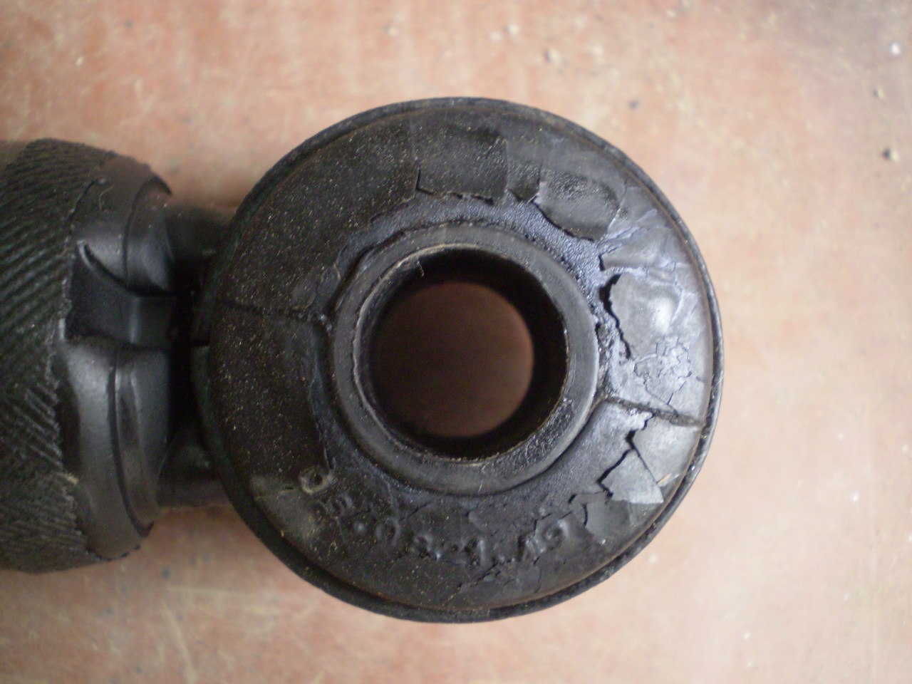 Как правильно собрать передние стойки на опель омега б (с множеством ...