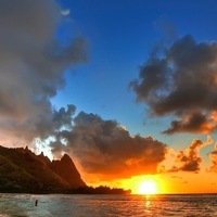 Михаил Иванов