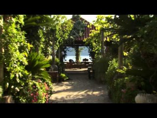 Game of Thrones Season 4: Artisan Piece #1 - Production Designer Deborah Riley (HBO)