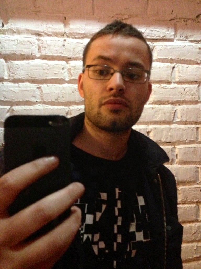 Алекс Батманов