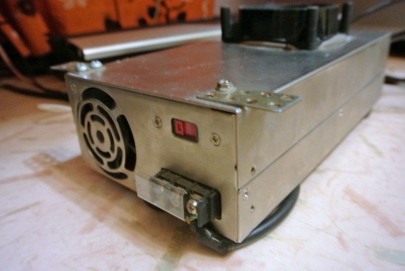 r2dfe7bgbD4.jpg