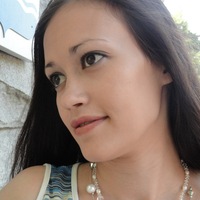 Анна Цуканова