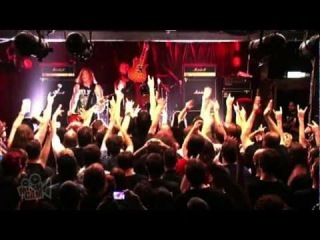 Baroness - Machine Gun/Isak (Live in Sydney) | Moshcam