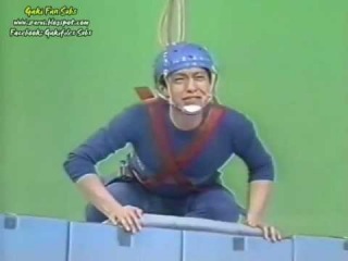 (ENG SUB) Gaki No Tsukai Wall of Boxes