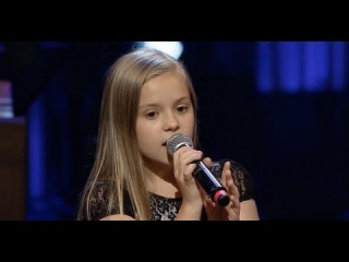 Lennon and Maisy - Hard Times Come Again No More Live at the Grand Ole Opry