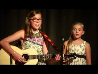 Lennon & Maisy -