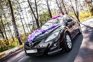Мазда 6 черная тонированная