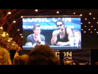 Game of Thrones Talk Panel at LFCC 2013 Part One Lena Headey Jason Momoa & Joe Dempsey