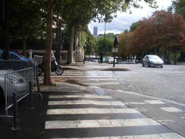 Paris Париж