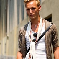 Макс Неверов