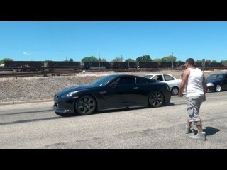 One-Sixx GTR vs 1000hp + Nitrous Camaro User Submitted
